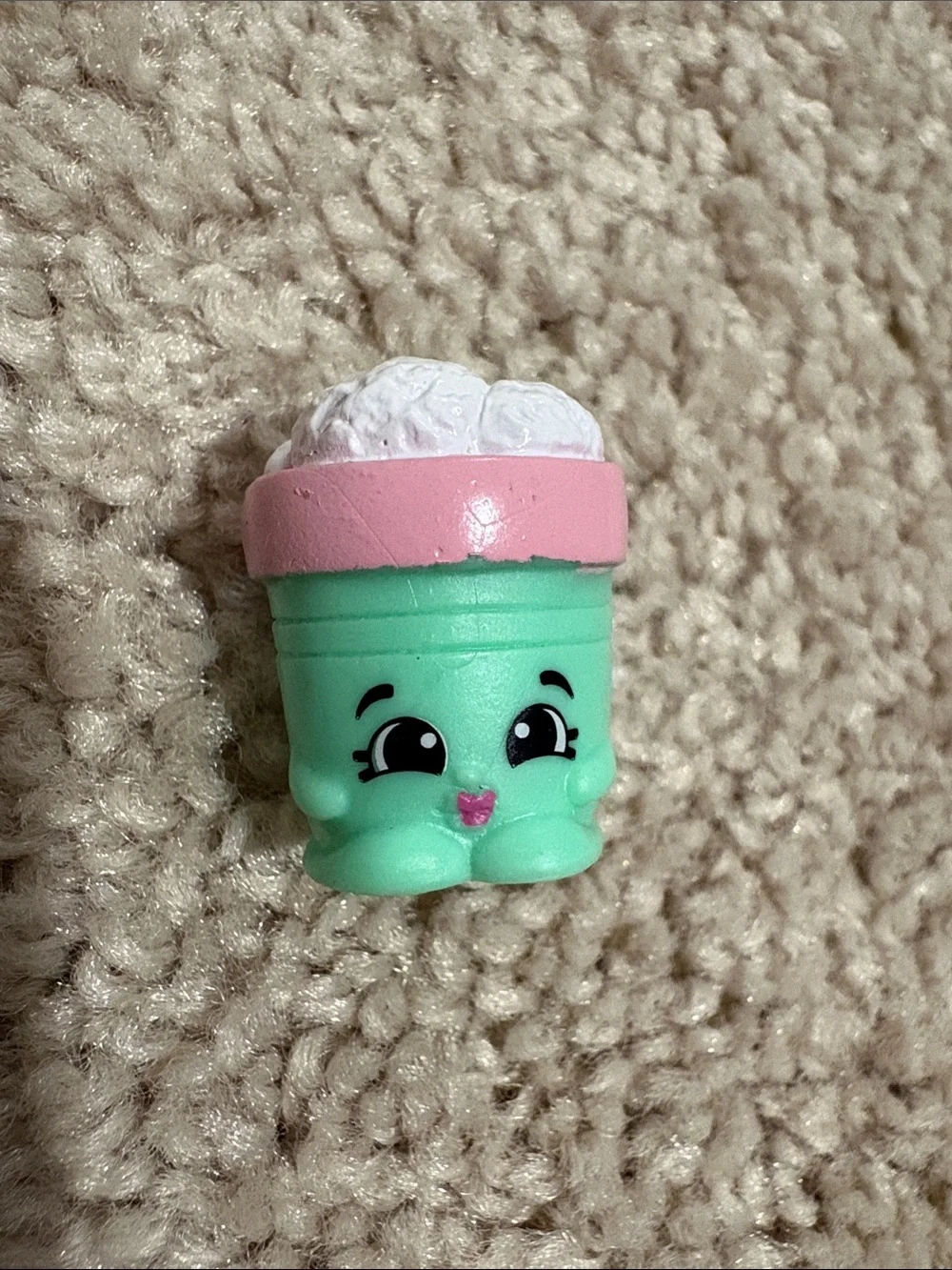 Shopkins - V. Nilla Tubs (season 6)